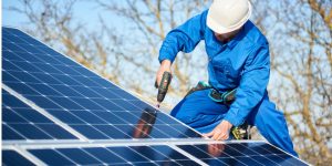 Installation Maintenance Panneaux Solaires Photovoltaïques à Berre-l'Etang